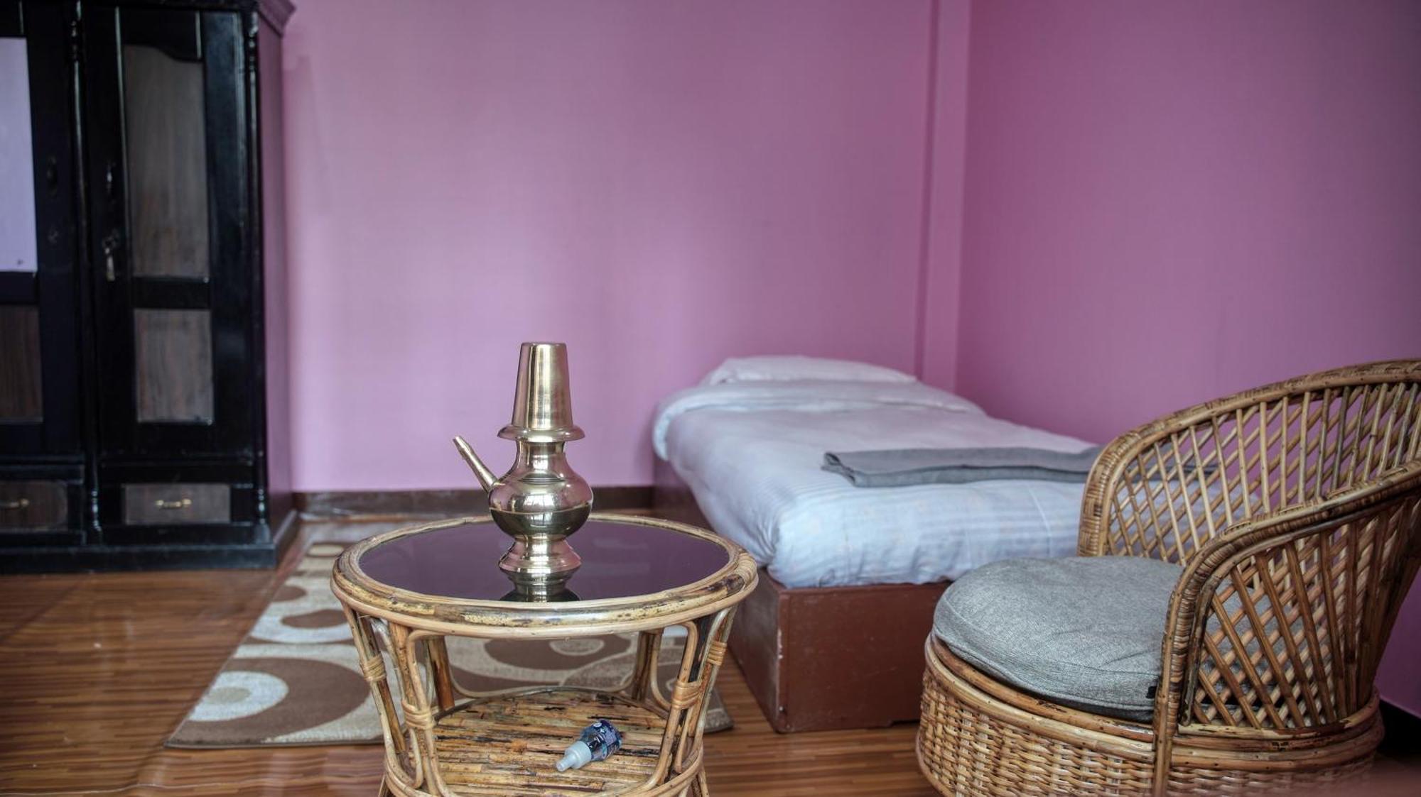 Yogstay Homestay In Катманду Экстерьер фото